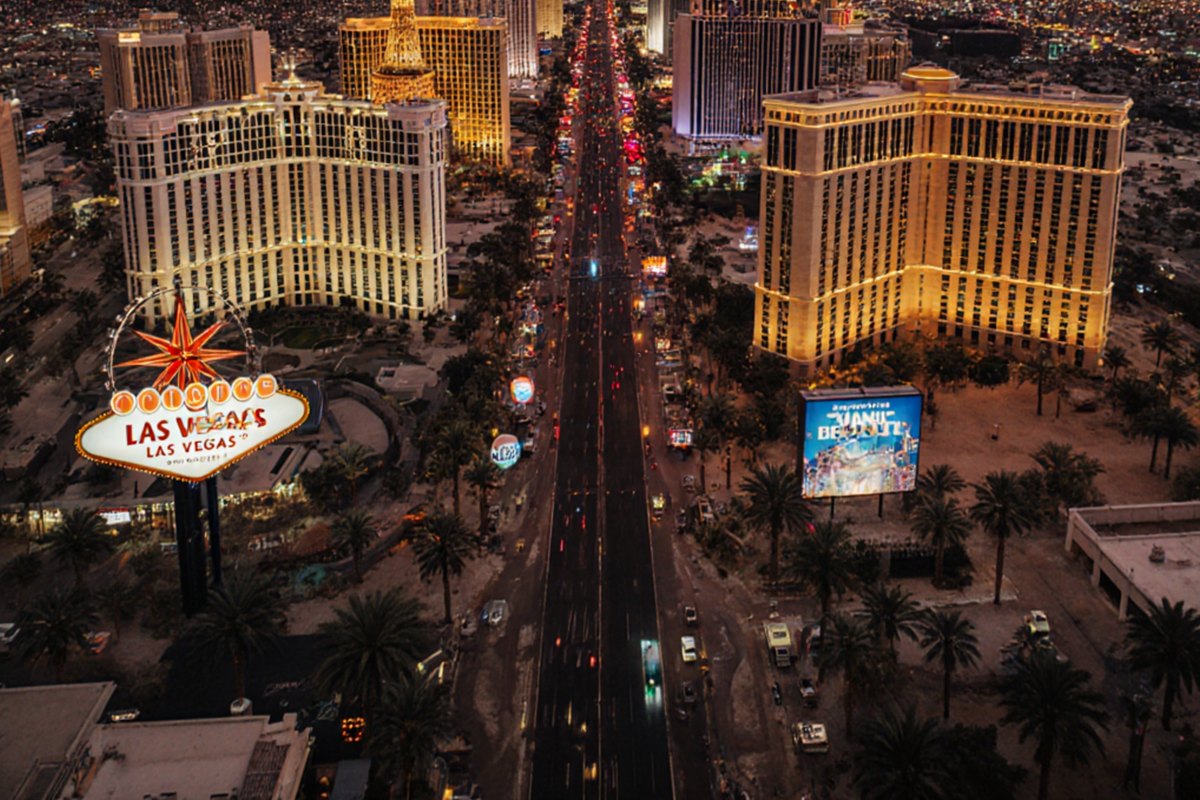 Tables: Las Vegas